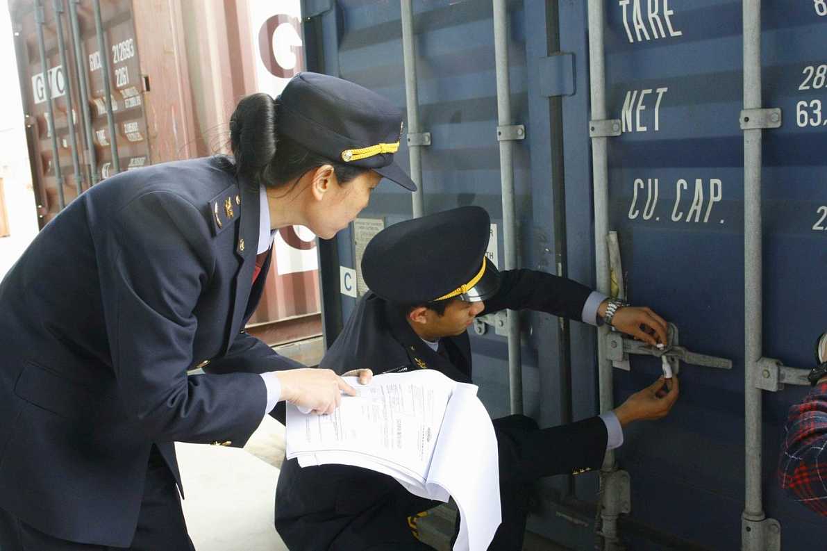 進(jìn)出口報(bào)關(guān)、報(bào)檢服務(wù)